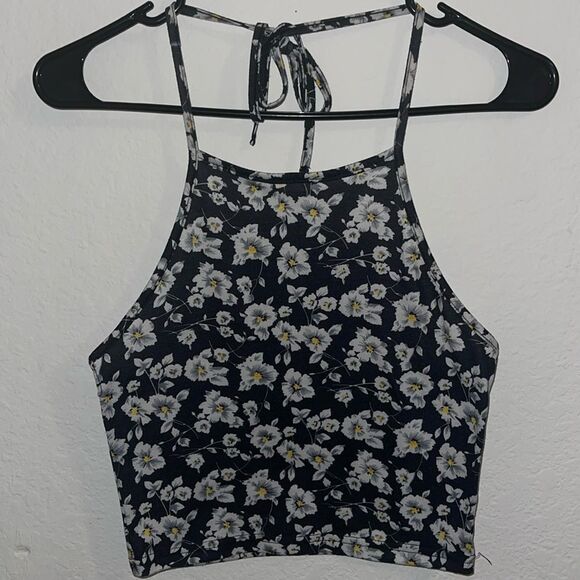 SHEIN Tops - SHEIN Black Floral Halter Crop Top - Size Small | Summer Festival Y2K Style